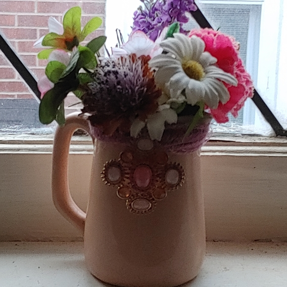 Valentines day arrangements - Picture 4 of 4